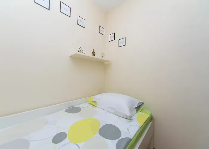 With Parking Space - 19637 Apartmán Makarská